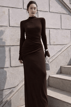 Crimson Ruched Gown - Moderélle