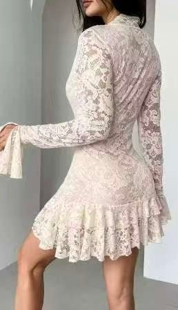 Sheer Lady Longsleeve Dress - Moderélle